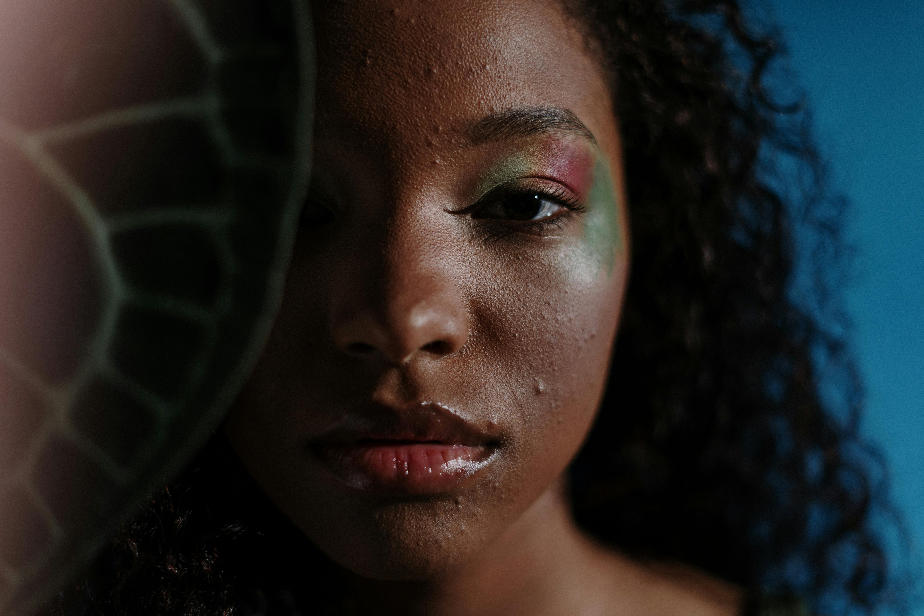 The Connection Between Pillows and Acne
