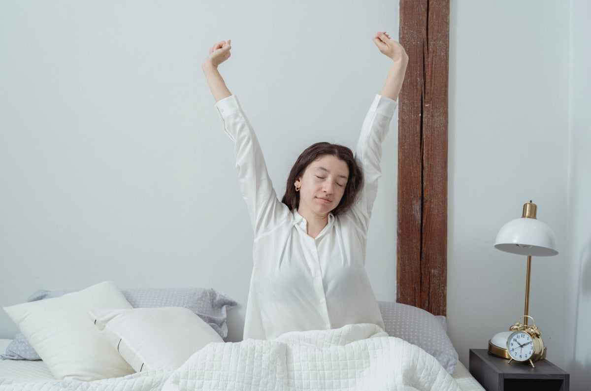 Pillow and Arm Placement Guide for Side Sleepers with Tingling Hands - Honeydew Sleep