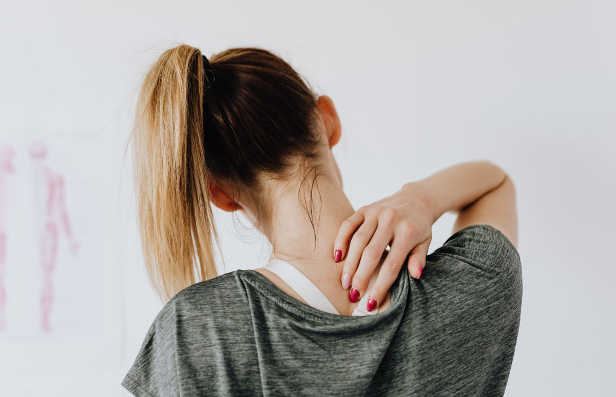 How to Sleep on Your Side Without Shoulder Pain - Honeydew Sleep
