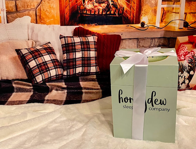 2023 Holiday Gift Guide: Give the Gift of Restful Sleep with Honeydew Sheets!