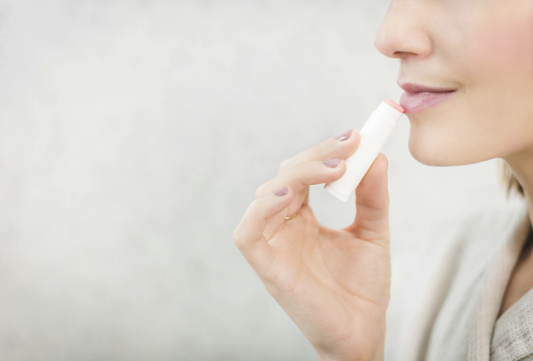 Best Lip Balm Tubes in 2026 - Honeydew Sleep