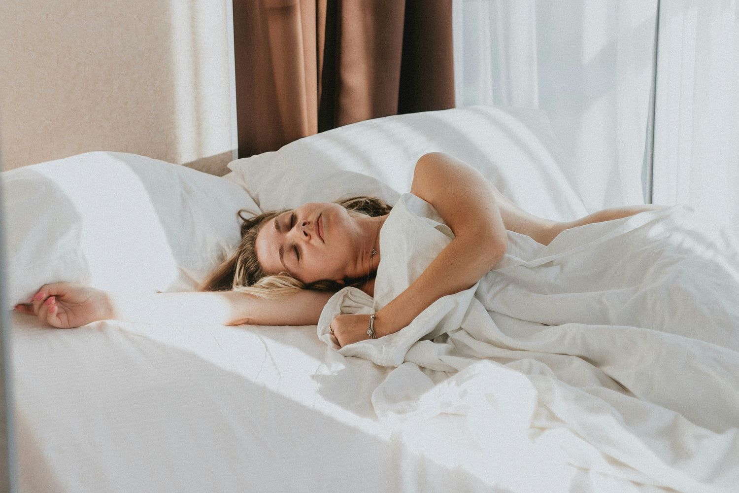 Best Anti-Allergy Pillows in 2025 - Honeydew Sleep
