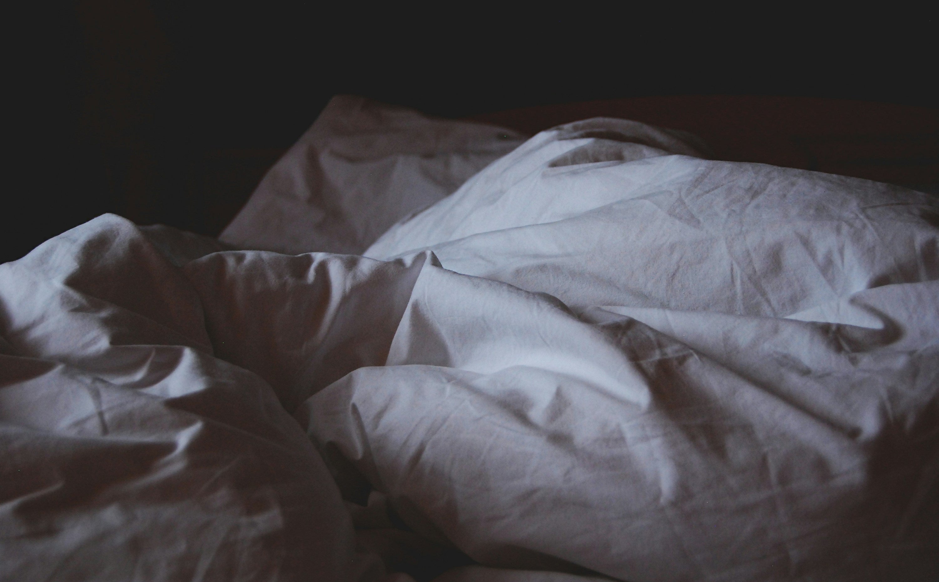 Best Hotel Quality Pillows in 2025 - Honeydew Sleep